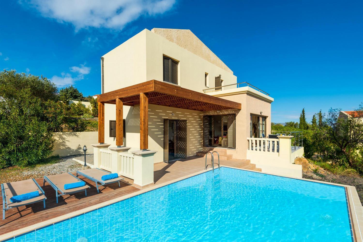 Athina Villa